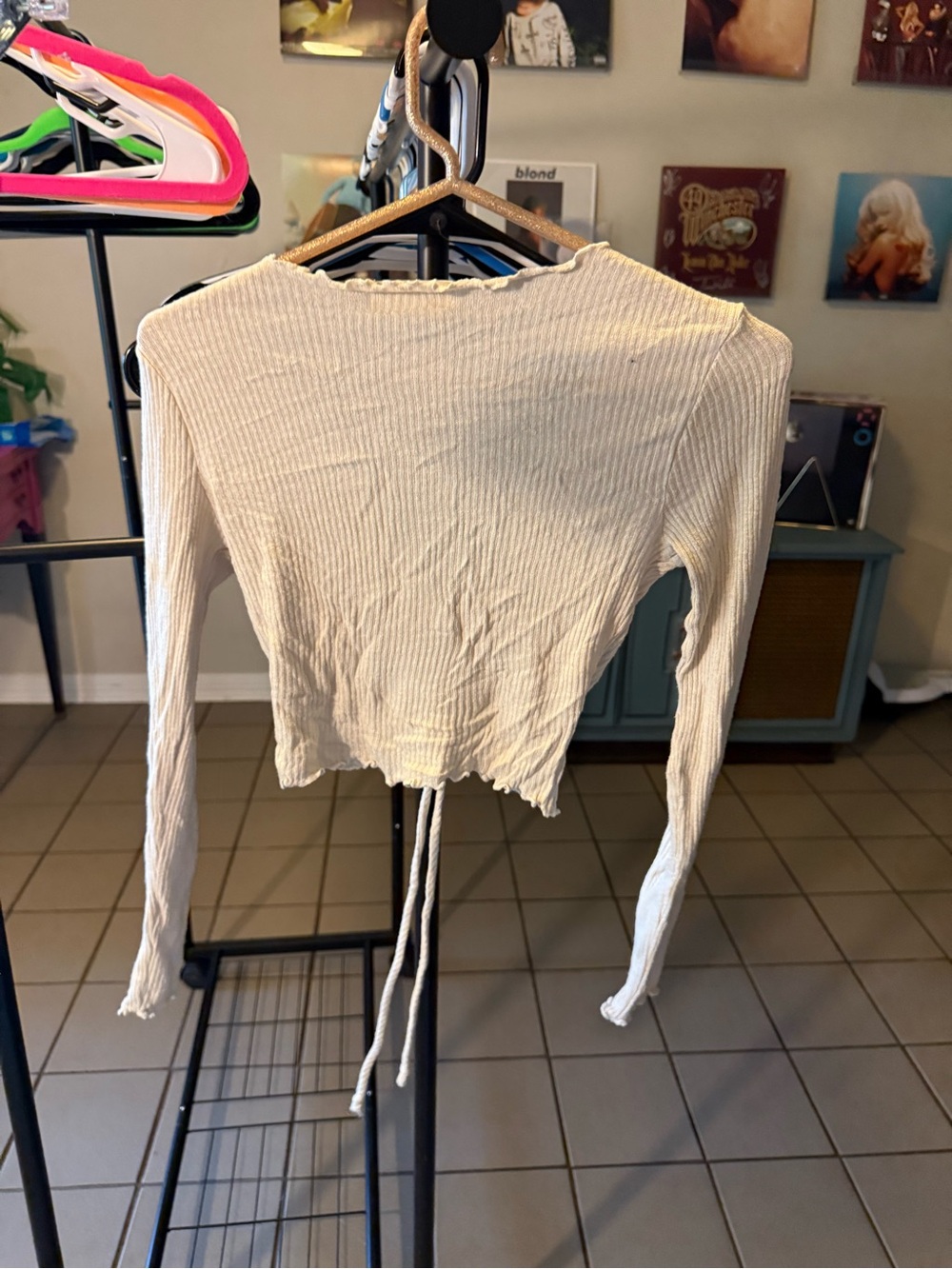 Altar'd State Cream Ruched Tie-Front Ribbed Long-Sleeve Crop Top - Picture 3 of 3